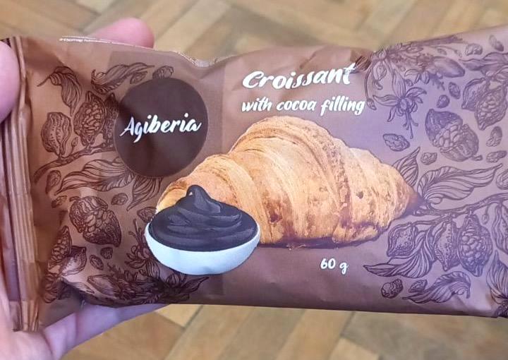 Képek - Croissant with cocoa filling Agiberia