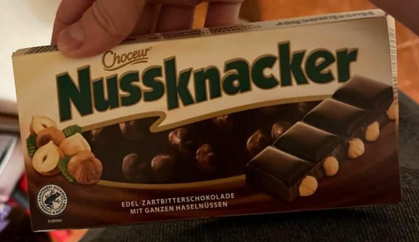 Képek - Nussknacker mogyorós csokoládé Choceur