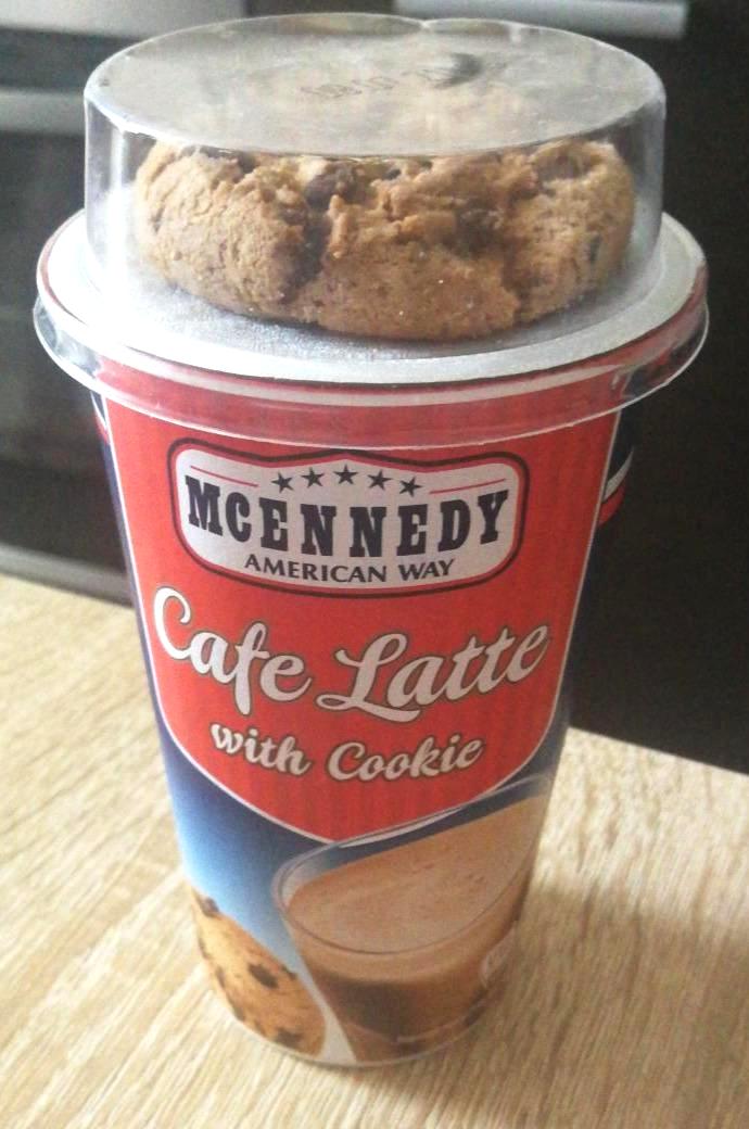 Képek - Cafe latte with cookie McEnnedy