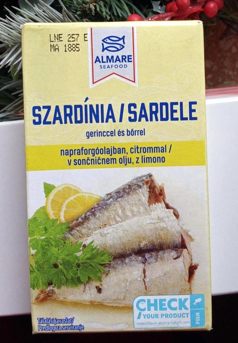 Képek - Szardínia gerinczel és bőrrel napraforgóolajban citrommal Almare Seafood