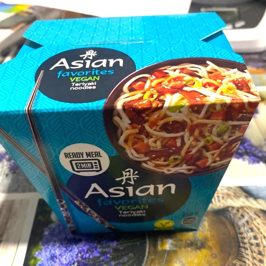 Képek - Asian favorites vegan teriyaki noodles
