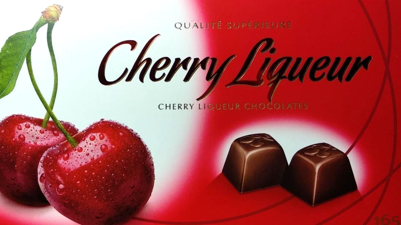 Képek - Cherry Liqueur étcsokoládé praliné 30% likőrös-meggyes töltelékkel