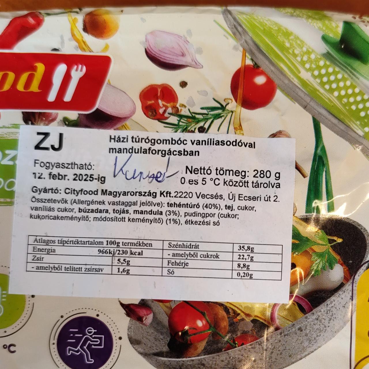 Képek - Házi túrógombóc vaníliasodóval mandulaforgácsban CityFood