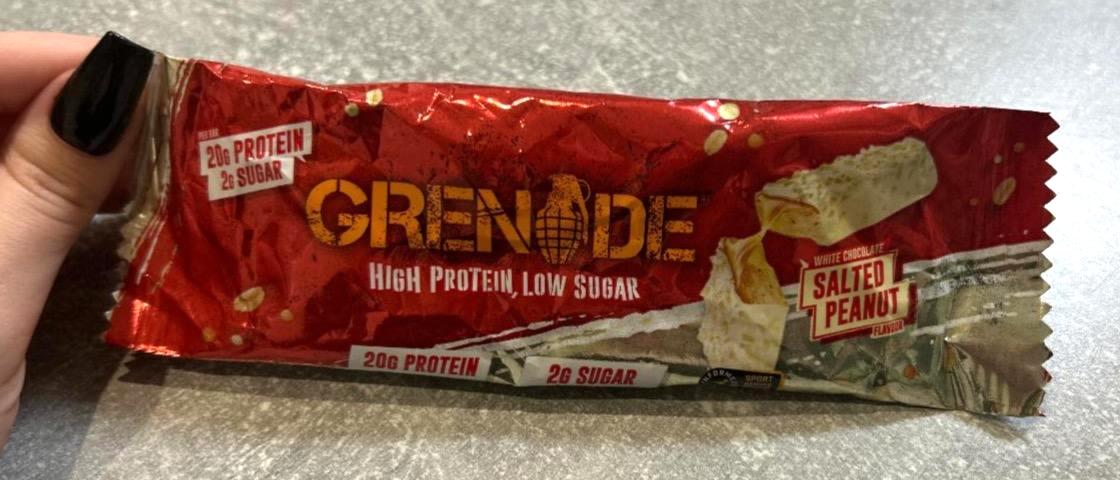 Képek - Grenade protein bar White chocolate salted peanut flavour