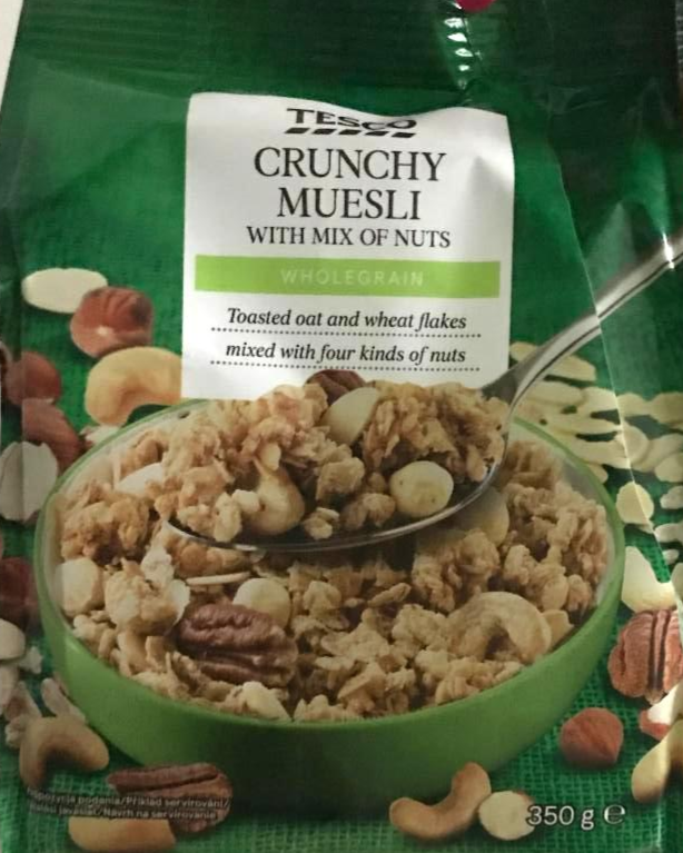 Képek - Crunchy Muesli with Mix of Nuts (Granola) wholegrain Tesco