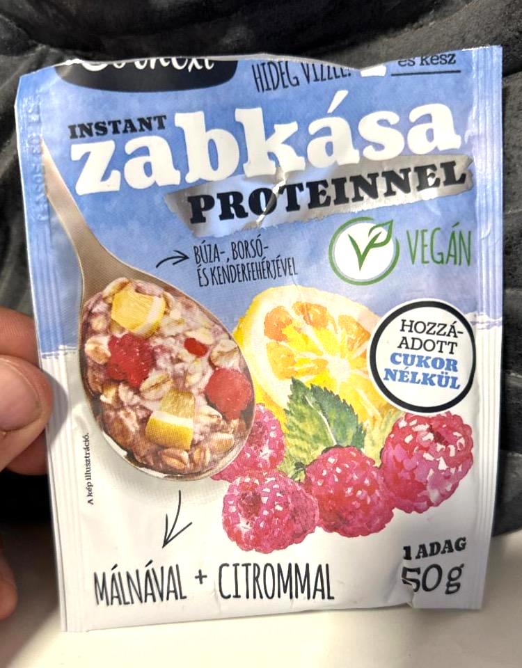 Képek - Instant zabkása proteinnel Málnával + citrommal Cornexi