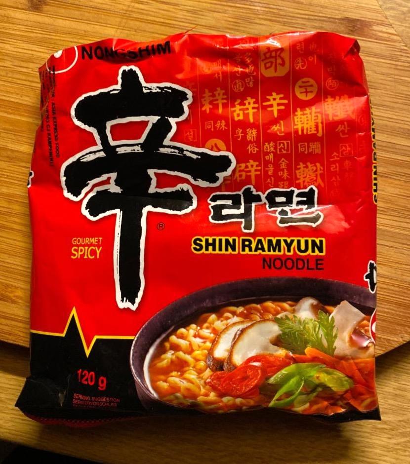 Képek - Shin Ramyun Noodle Gourmet spicy Nongshim