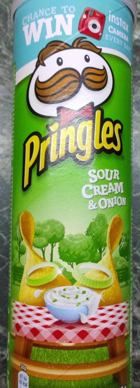 Képek - Pringles hagymás-tejfölös ízesítésű snack 165 g