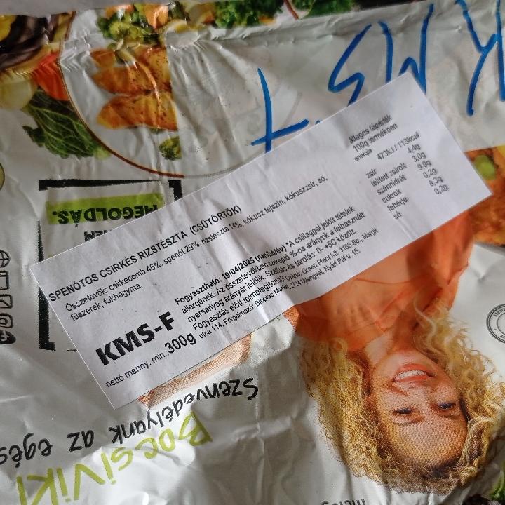 Képek - Spenótos csirkés rízstészta Bocsi Viki