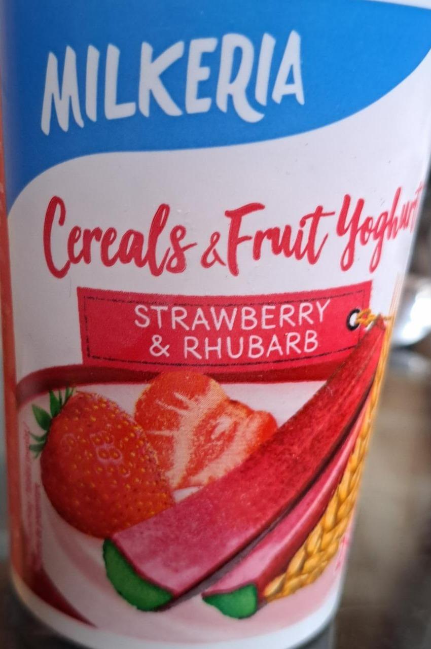 Képek - Cereals & fruit yoghurt Strawberry & rhubarb Milkeria