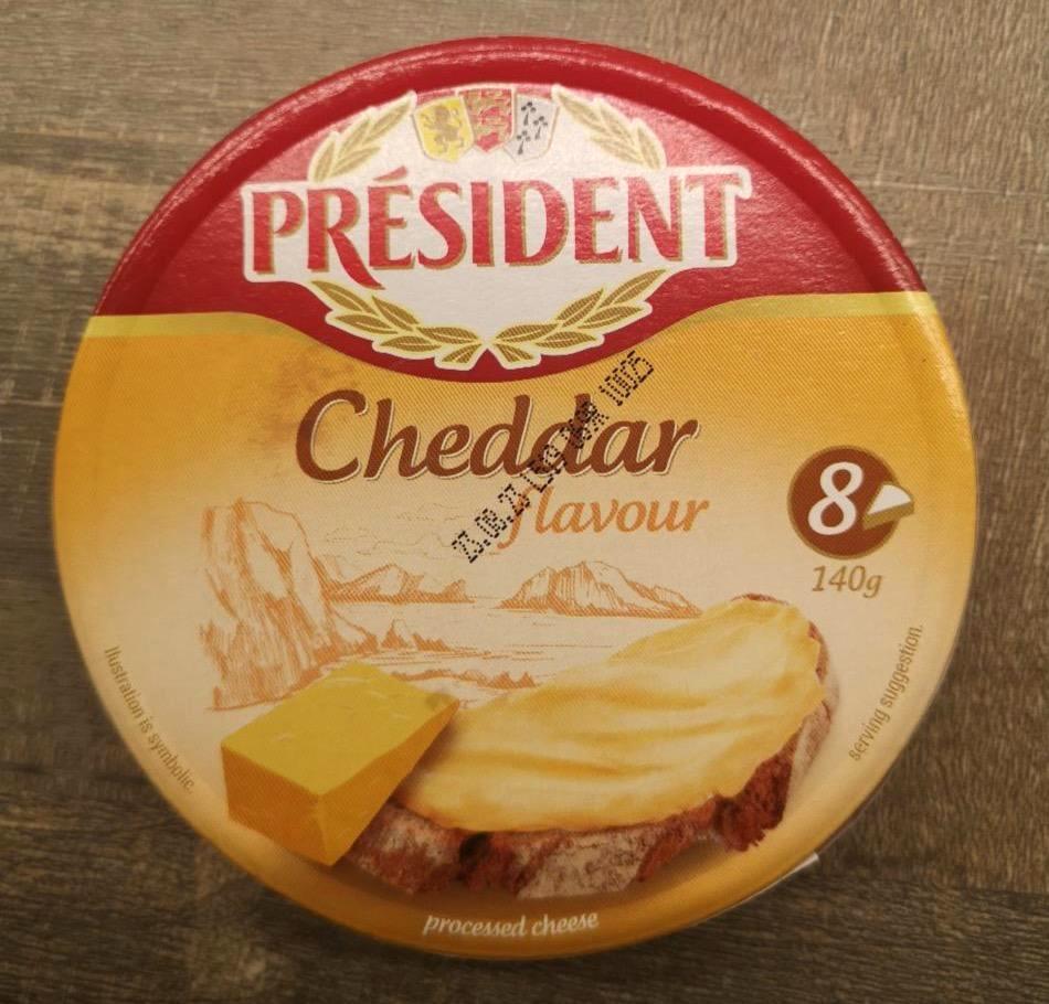 Képek - Président Cheddar ízű, félzsíros, kenhető, ömlesztett sajtkészítmény 8 x 17,5 g (140 g)