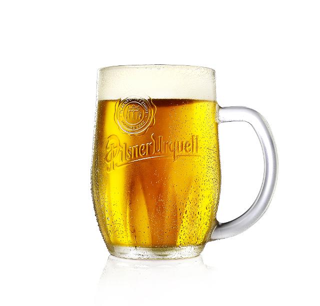 Képek - Pilsner urquell minőségi világos sör 4,4% 