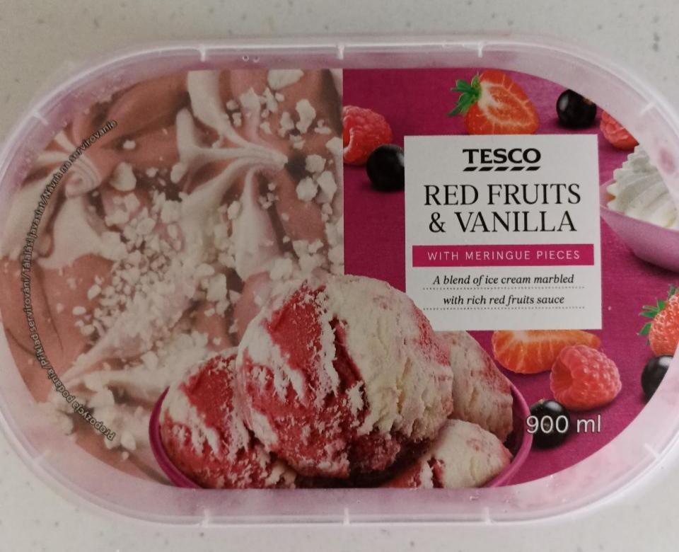 Képek - Red Fruits & Vanilla with Meringue Pieces Tesco