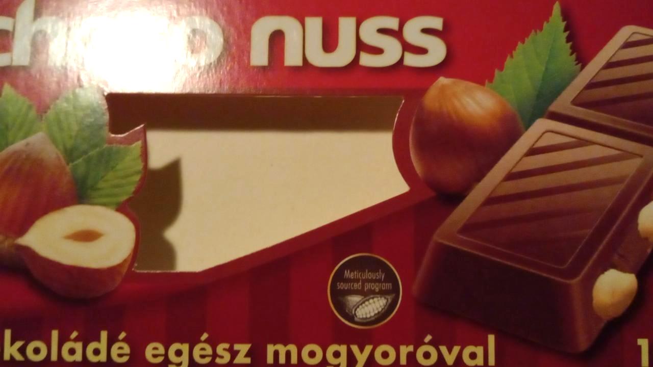 Képek - Tejcsokoládé egész mogyoróval Schoco nuss