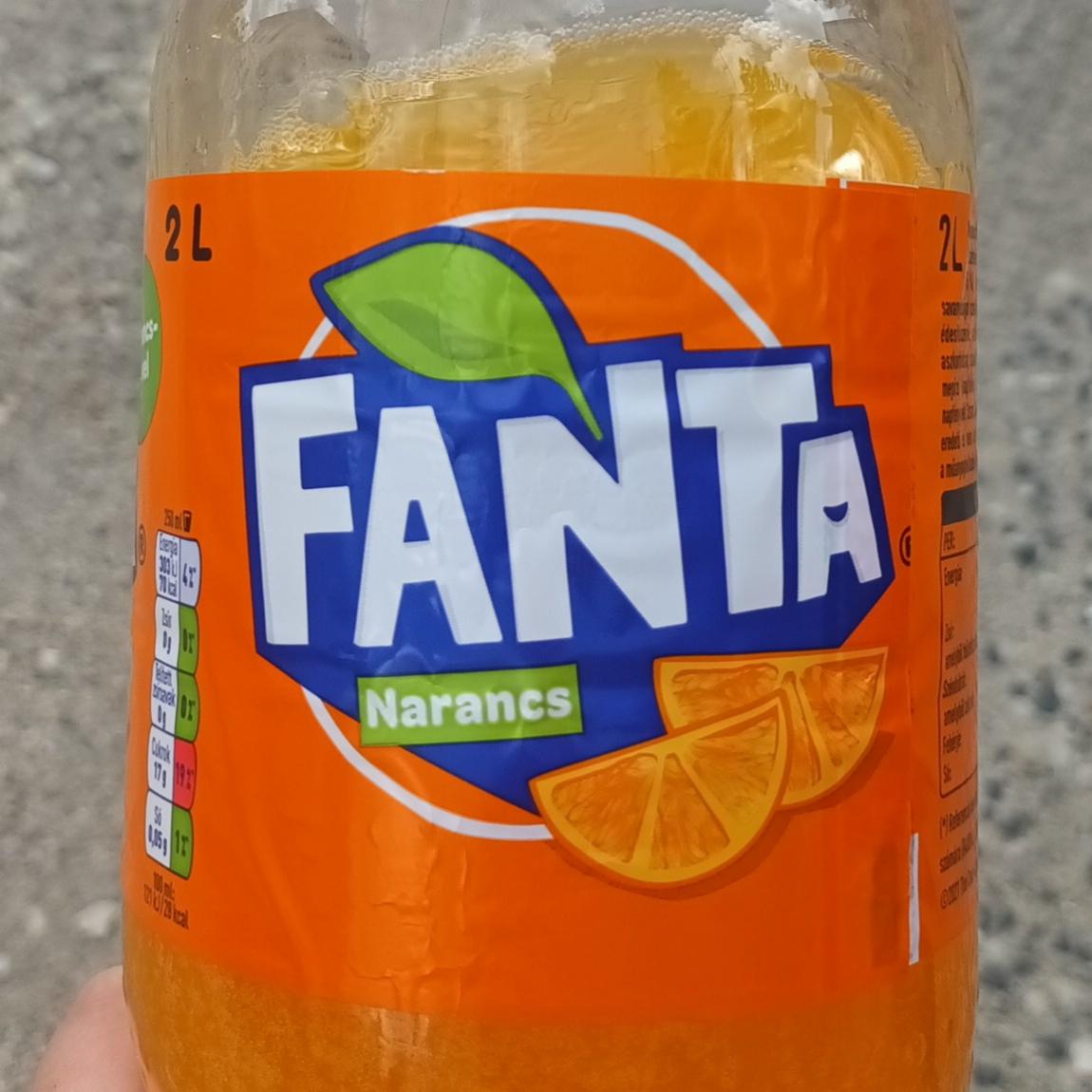 Képek - Fanta narancs ízű szénsavas üdítőital cukorral és édesítőszerekkel