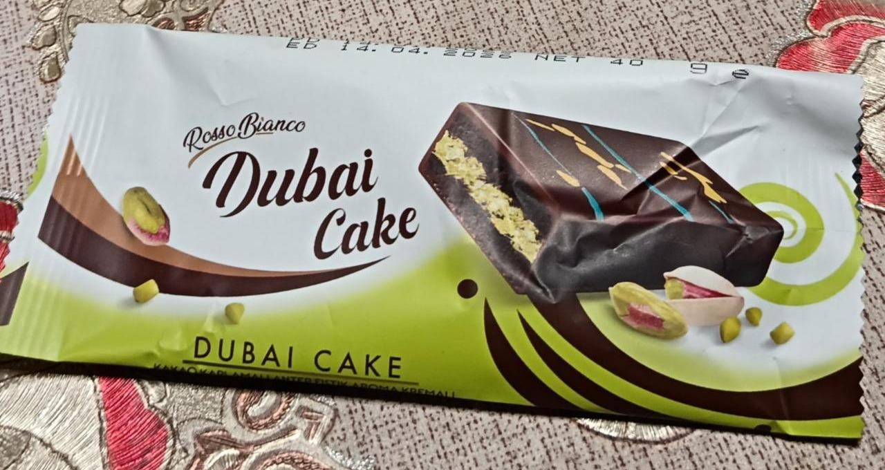 Képek - Rosso Bianko Dubai cake