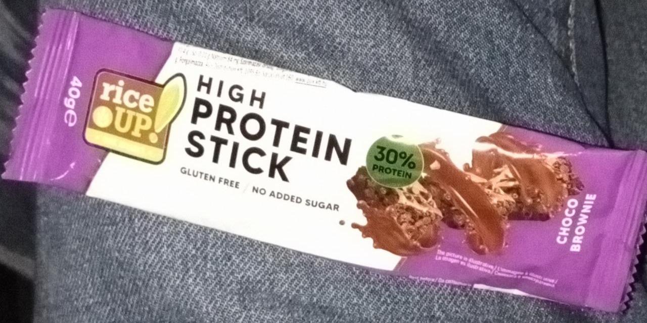 Képek - RiceUp! csokoládé brownie ízű fehérje szelet, hozzáadott cukor nélkül 40 g