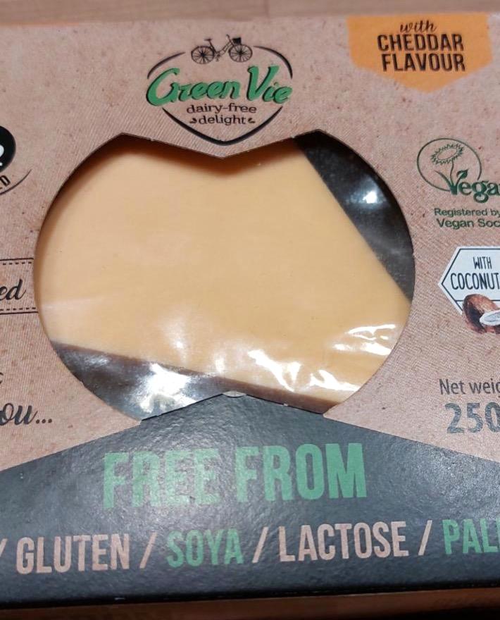 Képek - Növényi sajt Cheddar flavour Green Vie