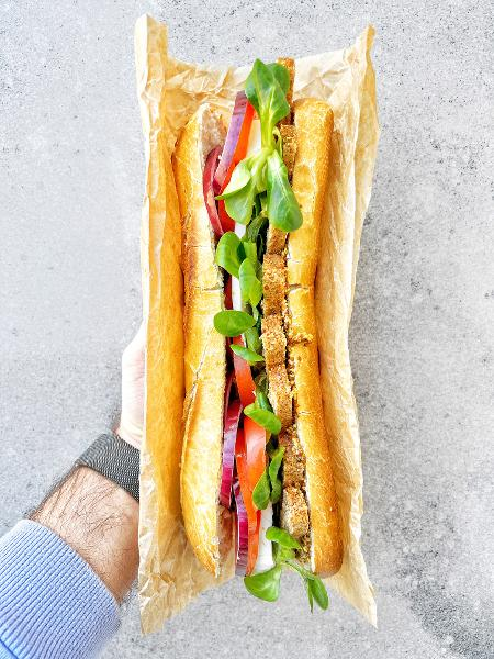 Gyors vegán fasírtos szendvics